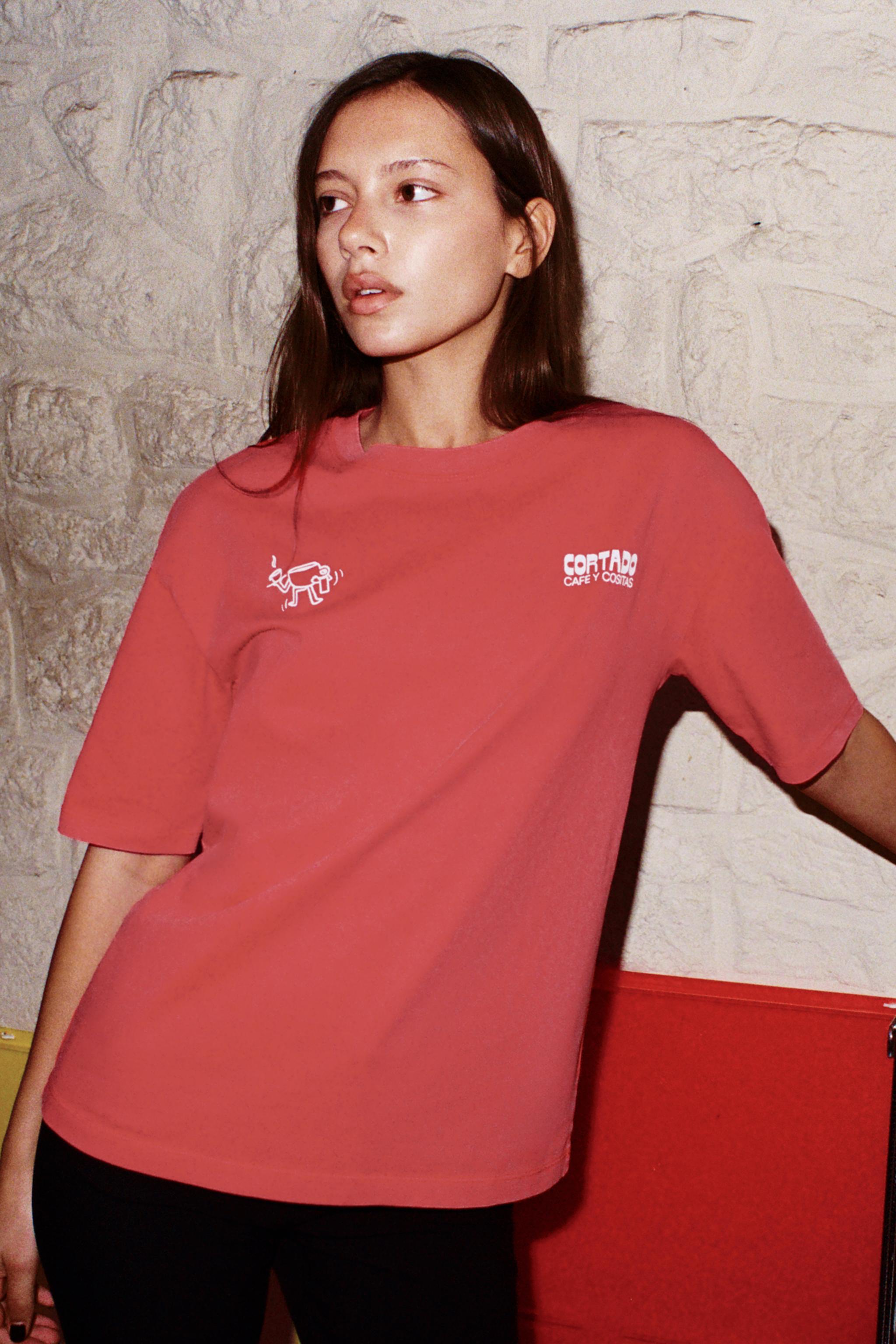 CUT PRINT WASHED EFFECT T-SHIRT