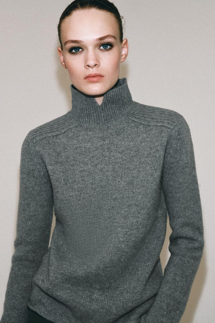 JERSEY 100% LANA CUELLO SUBIDO