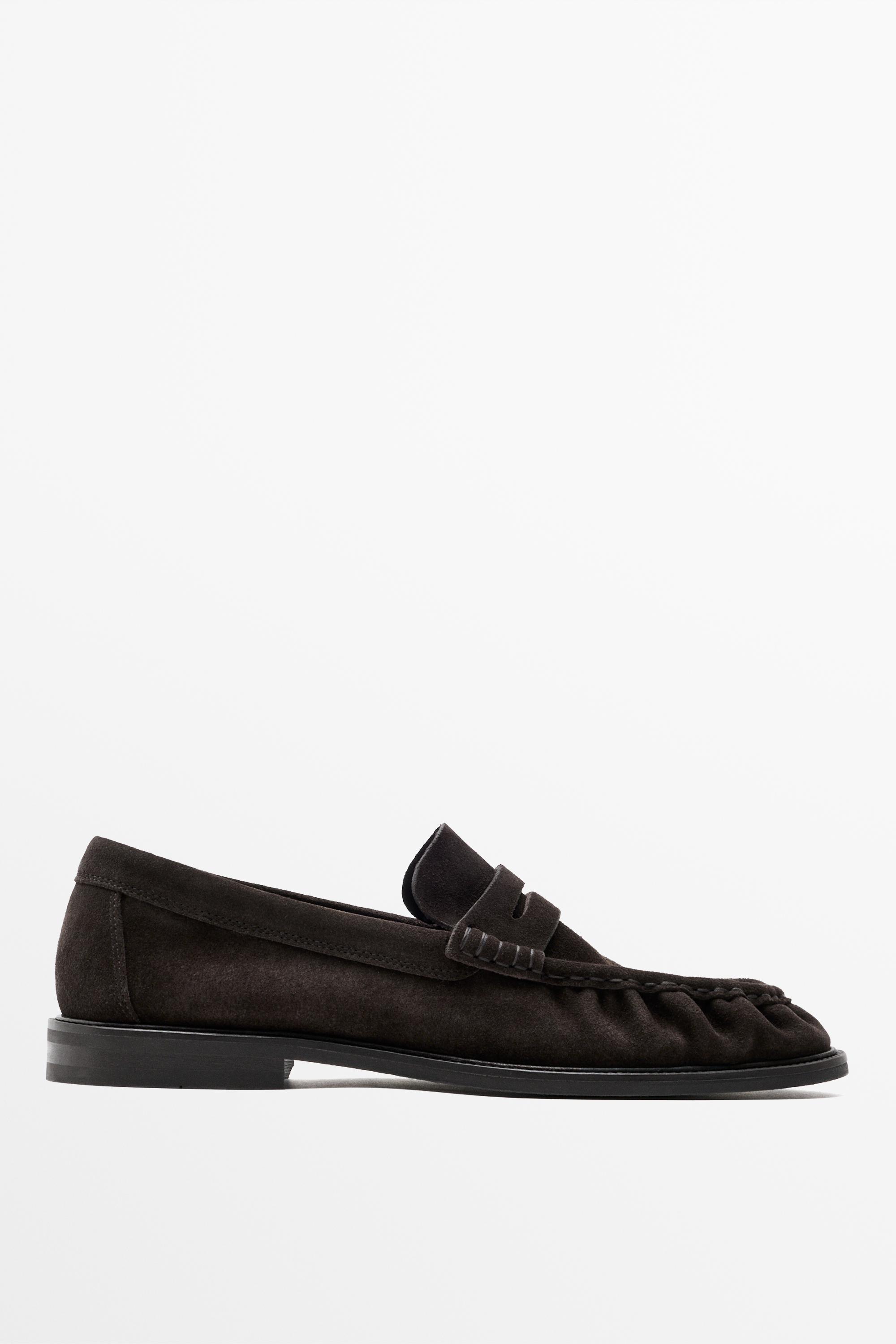 Shirred split suede leather loafer