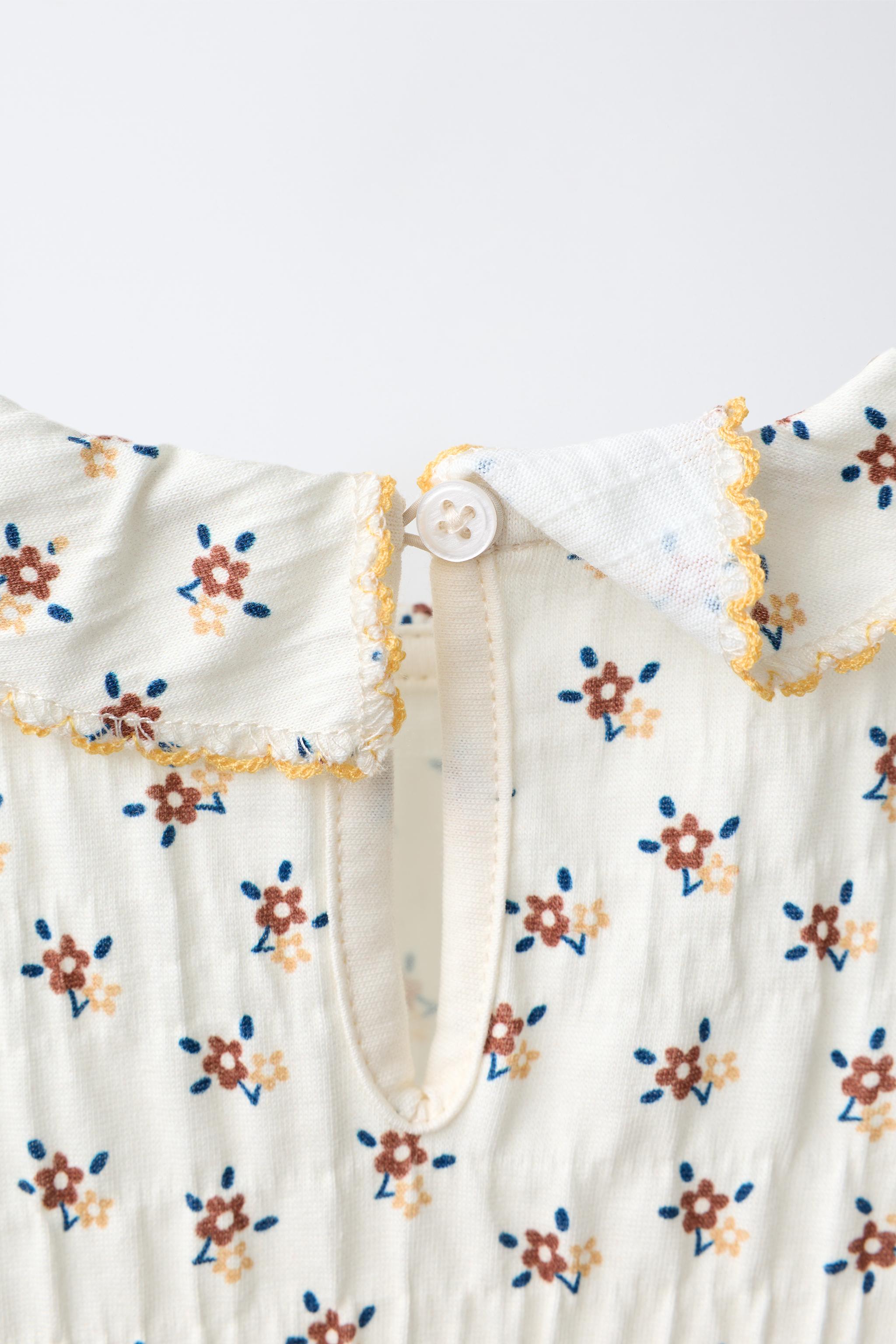 BODY TEXTURÉ À FLEURS