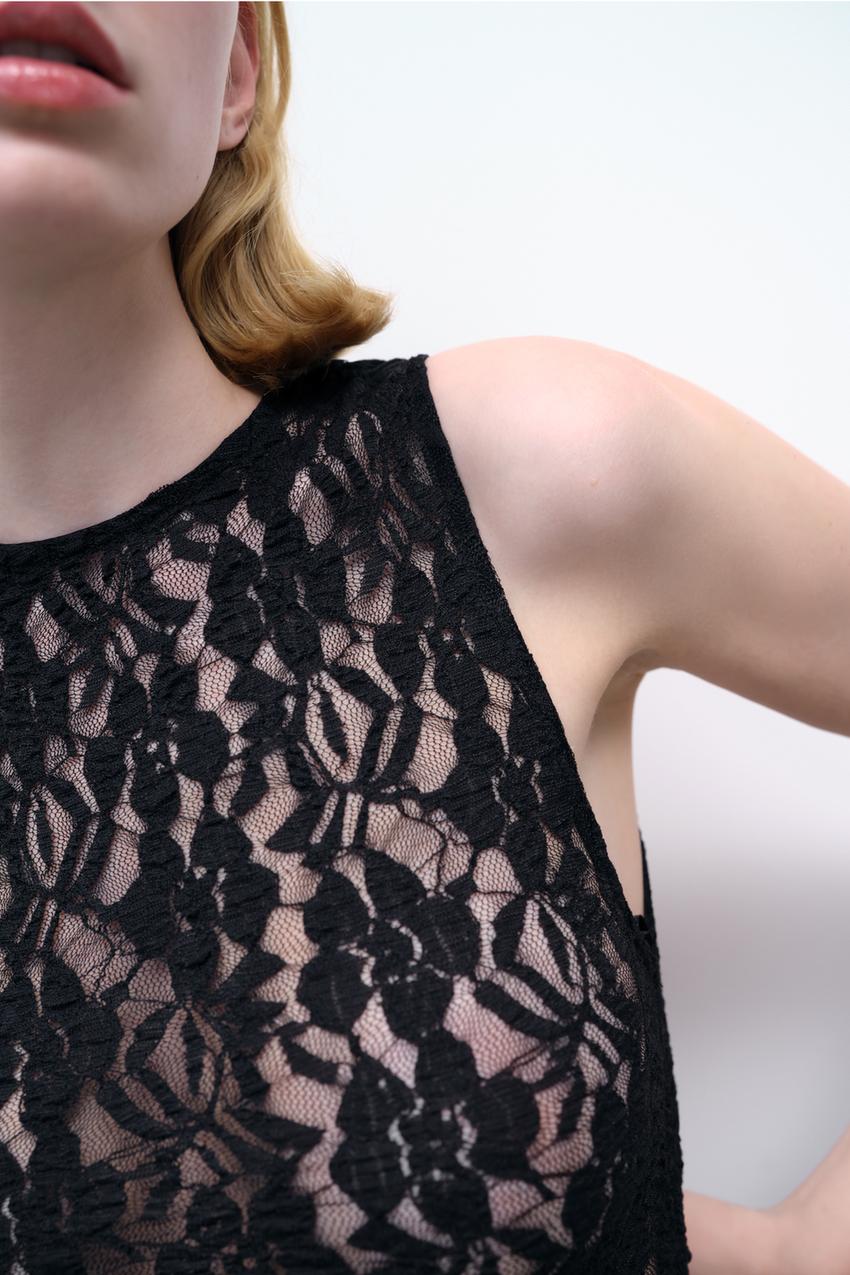 LACE BODYSUIT WITH GATHERED DETAIL - Black