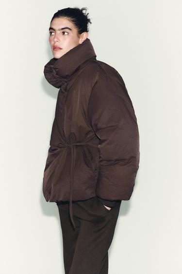 أنوراك مبطن قصير للحماية من الماء والريح - بني الخاص بـ Zara