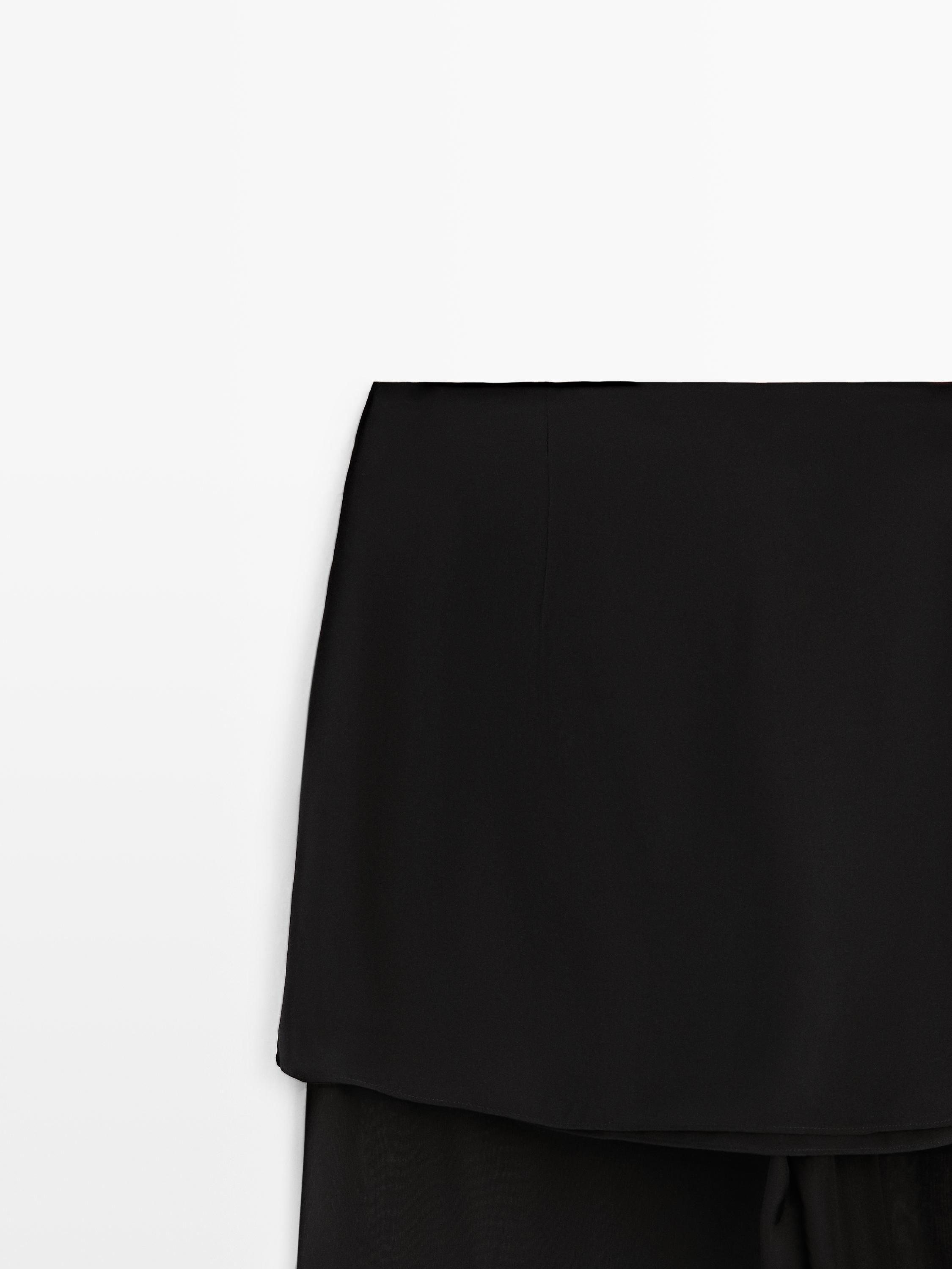 Flowing contrast silk pants