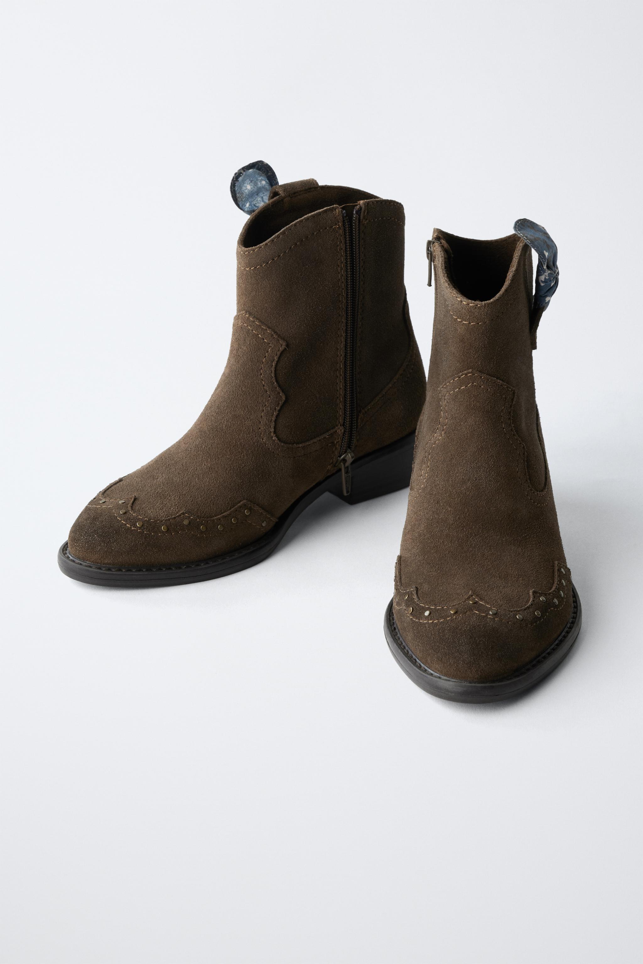 LEATHER STUDDED BANDANA ANKLE BOOTS