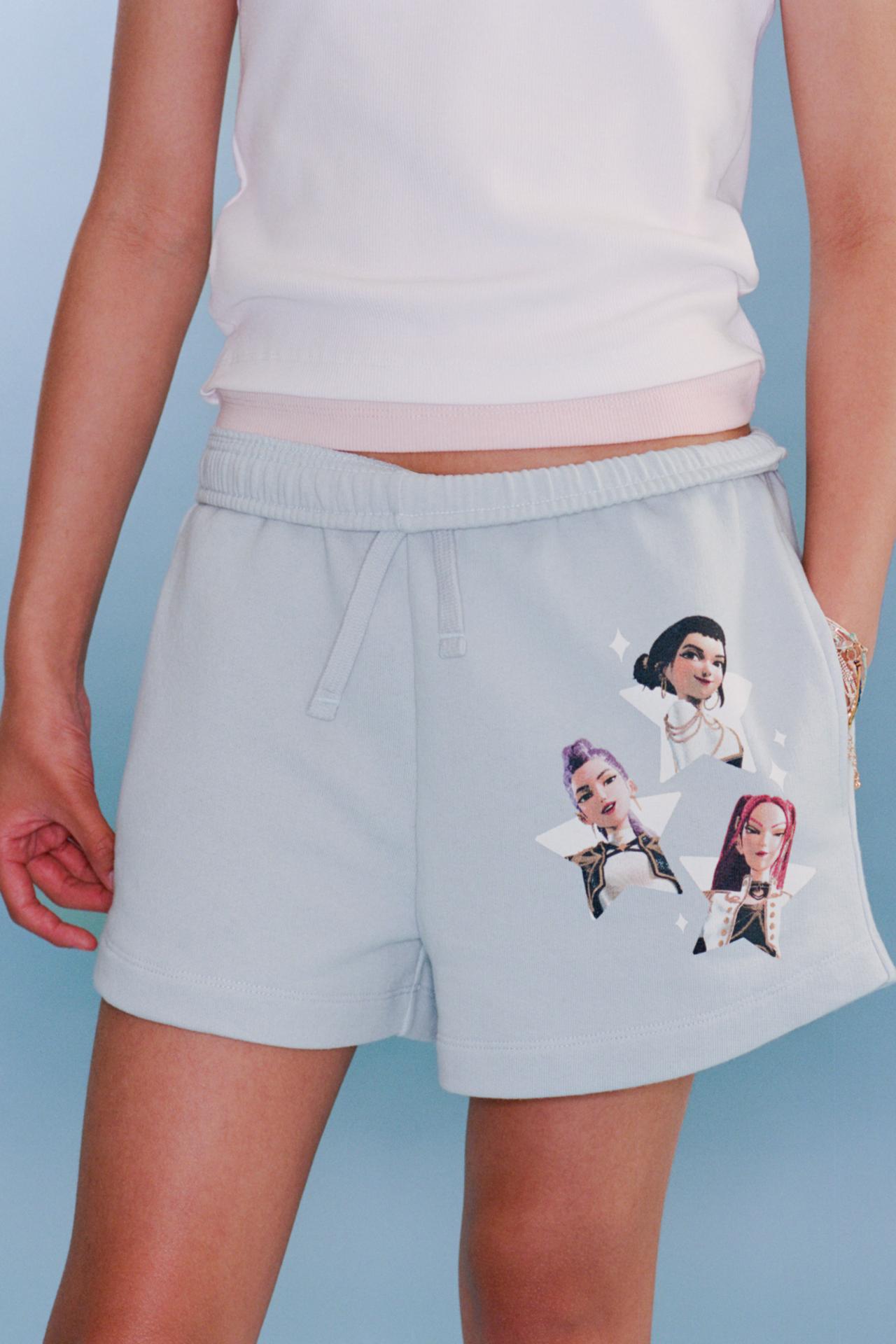 KPOP DEMON HUNTERS™ NETFLIX © PLUSH SHORTS — Ice