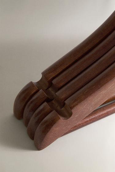 PACK OF WOODEN BABY HANGERS WITH BAR (PACK OF 3) - Dark brown by Zara - Image 2