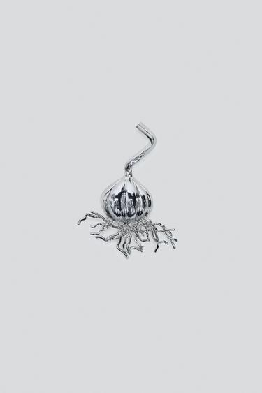 METALLIC VEGETABLE BROOCH — Silver 1