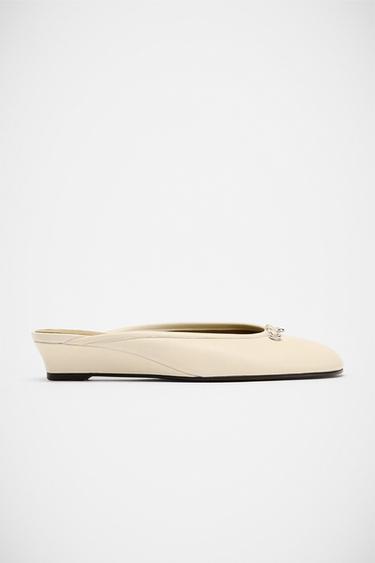 BAILARINA DESTALONADA CUÑA - Blanco de Zara