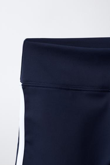 LEGGING CYCLISTE SPORTIF AVEC BANDES LATÉRALES - Bleu marine de Zara - Image 2