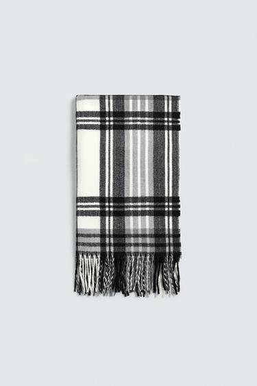 CHECK SCARF WITH FRINGING - Black / Ecru by Zara
