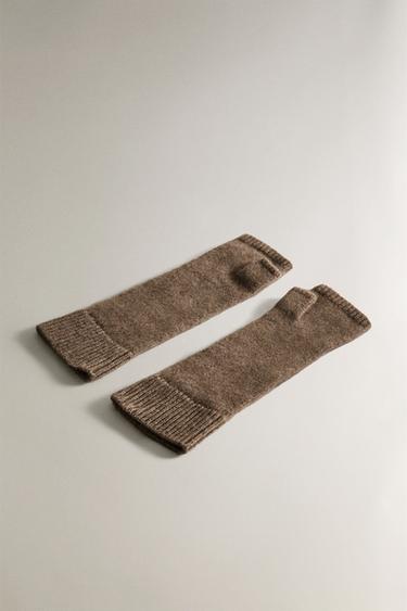CASHMERE MITTENS - Brown / Taupe by Zara - Image 1