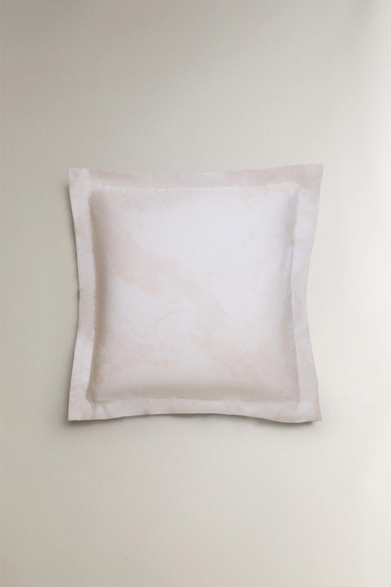 MARBLE PRINT PILLOWCASE — Oyster-white
