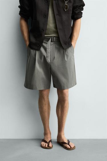 RELAXED FIT BERMUDA SHORTS WITH PLEATS AND BELT - Khaki by Zara