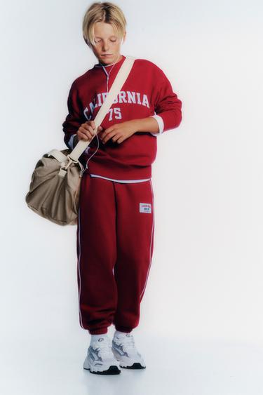 LABEL PLUSH JOGGING TROUSERS - Red by Zara