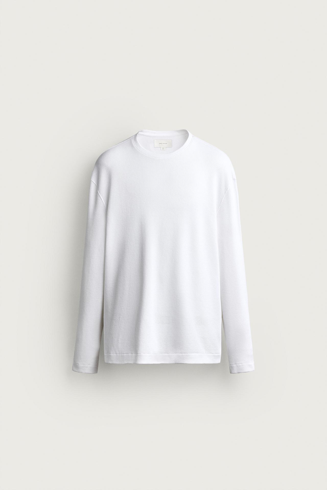WAFFLE-TEXTURED T-SHIRT — Oyster-white