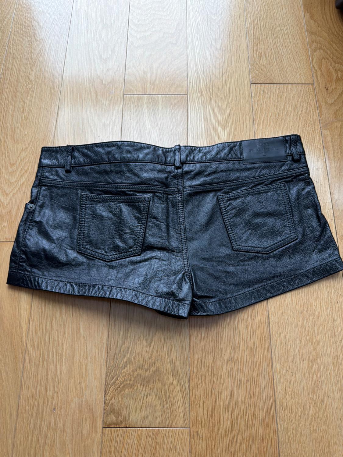 LEATHER SHORTS STEVEN MEISEL - Image 2