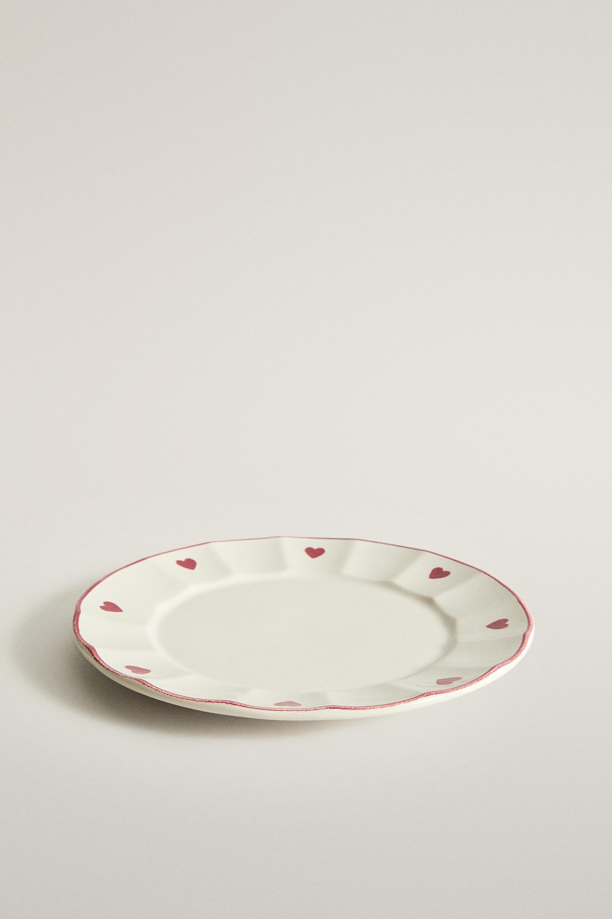 CHRISTMAS HEARTS DESSERT PLATE
