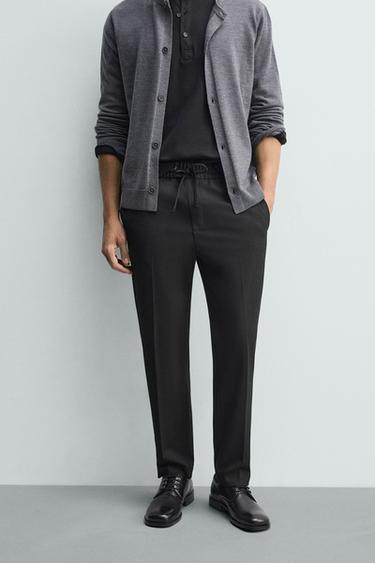 بنطلون بخصر رياضي مريح - أسود الخاص بـ Zara