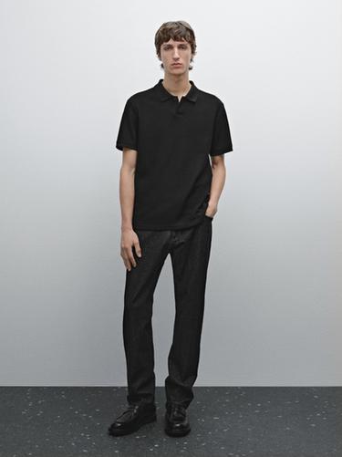 Polo cuello pico estructura algodón - Negro de Zara - Imagen 0