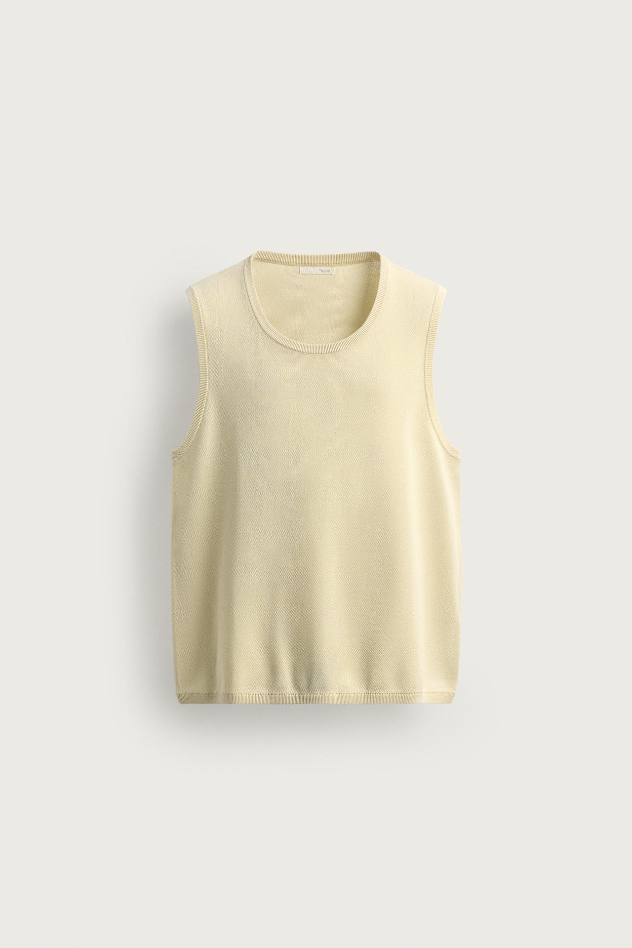 TEXTURED KNIT VEST — Light beige