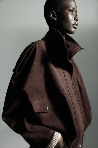 CHAQUETA EFECTO ANTE TRABILLAS - Marrón chocolate de Zara