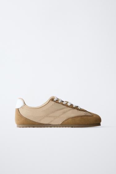 BAMBA SOFT - Marrón de Zara
