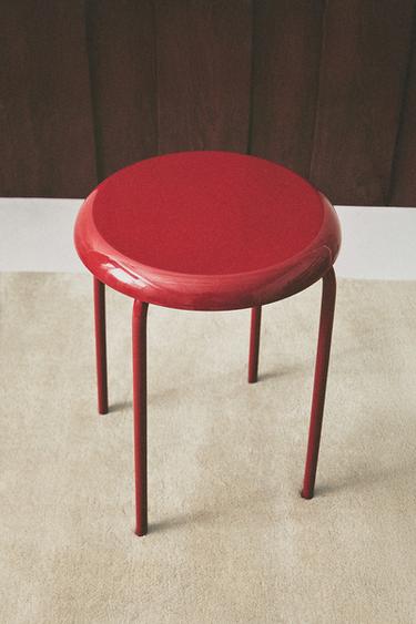 LACQUERED METAL STOOL — Red 1