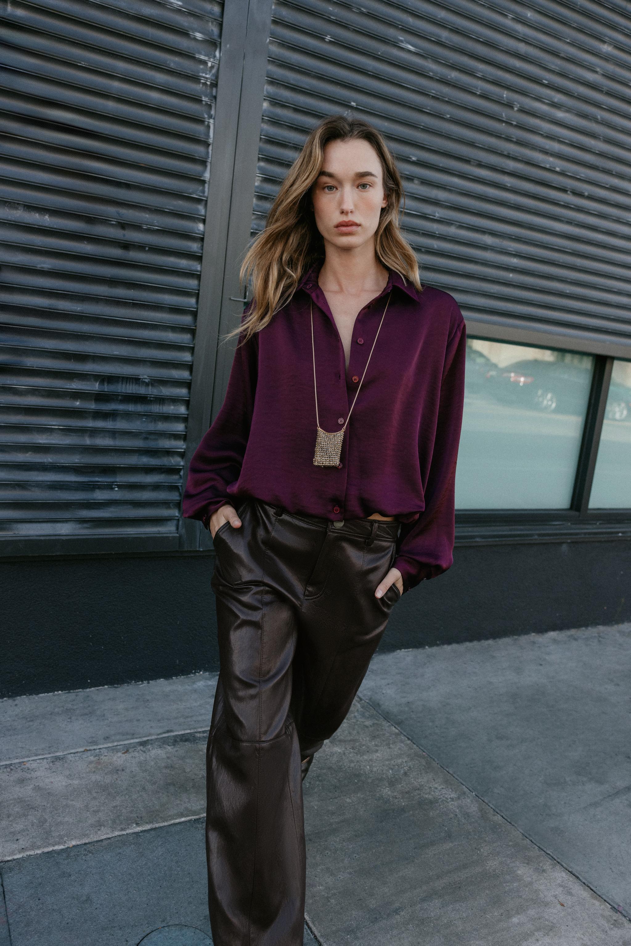 SATIN EFFECT BALLOON SHIRT