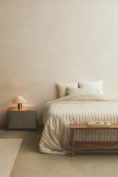 STRIPED COTTON AND LINEN DUVET COVER - Light beige by Zara