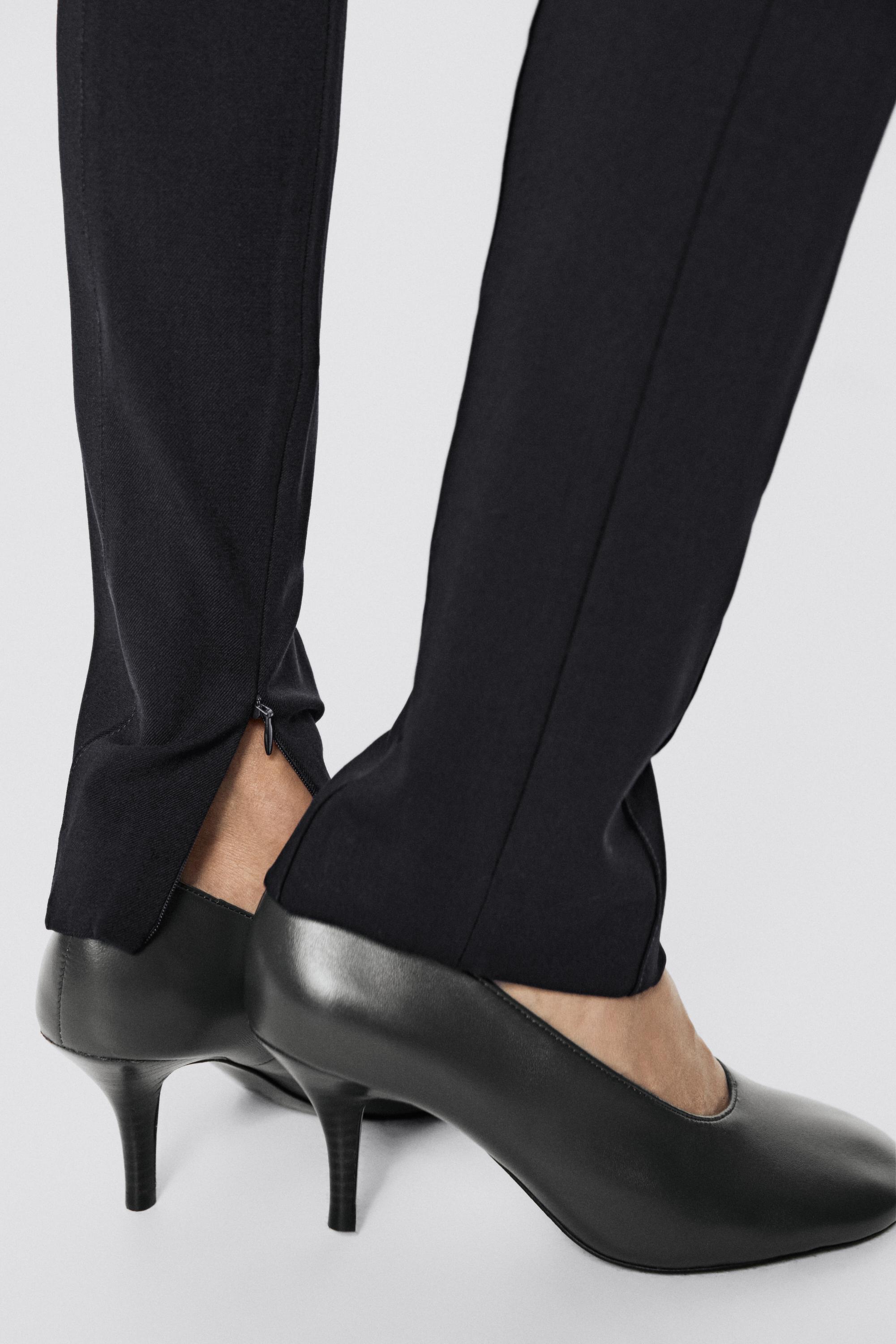 Leather heel shoe - LIMITED EDITION
