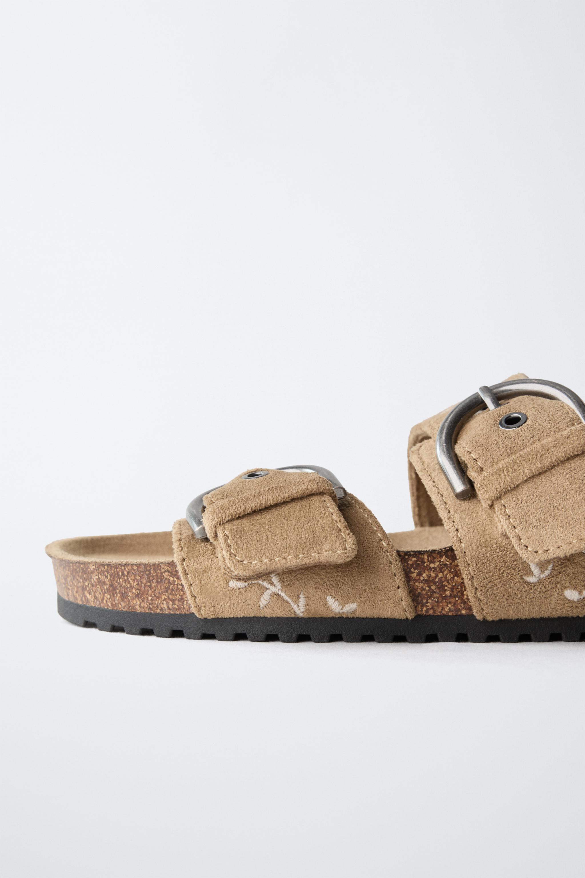 EMBROIDERED DOUBLE STRAP SANDALS