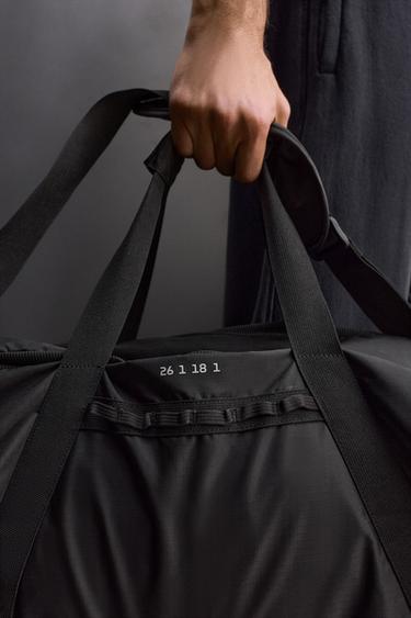 SAC DE SPORT - Noir de Zara - Image 2