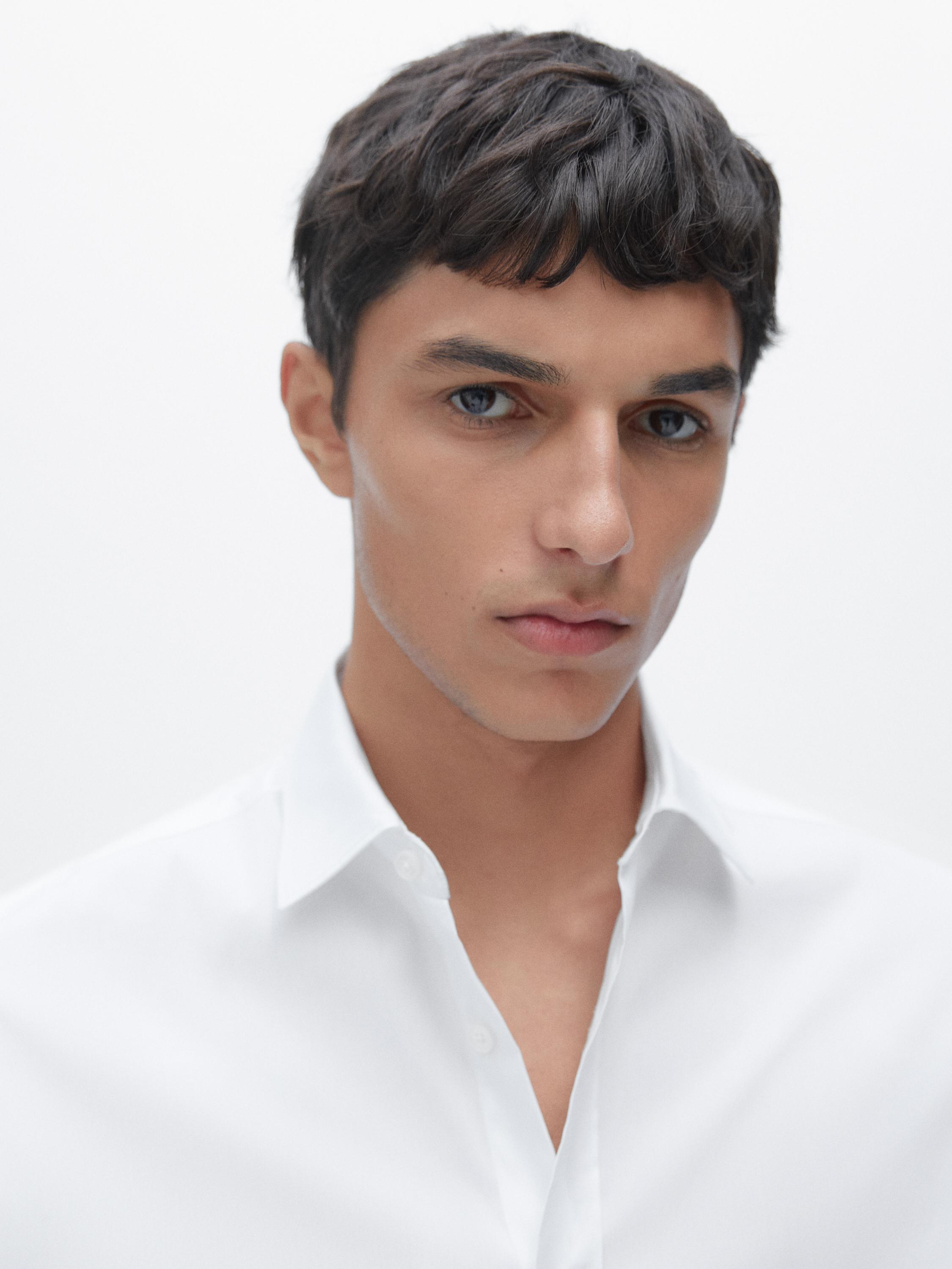 Slim fit stretch shirt