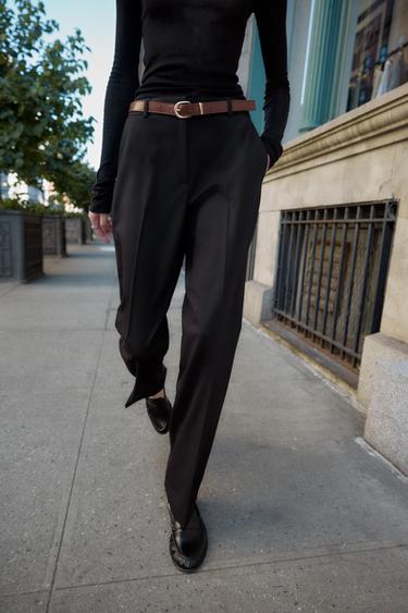 PANTALÓN RECTO CINTURÓN - Negro de Zara