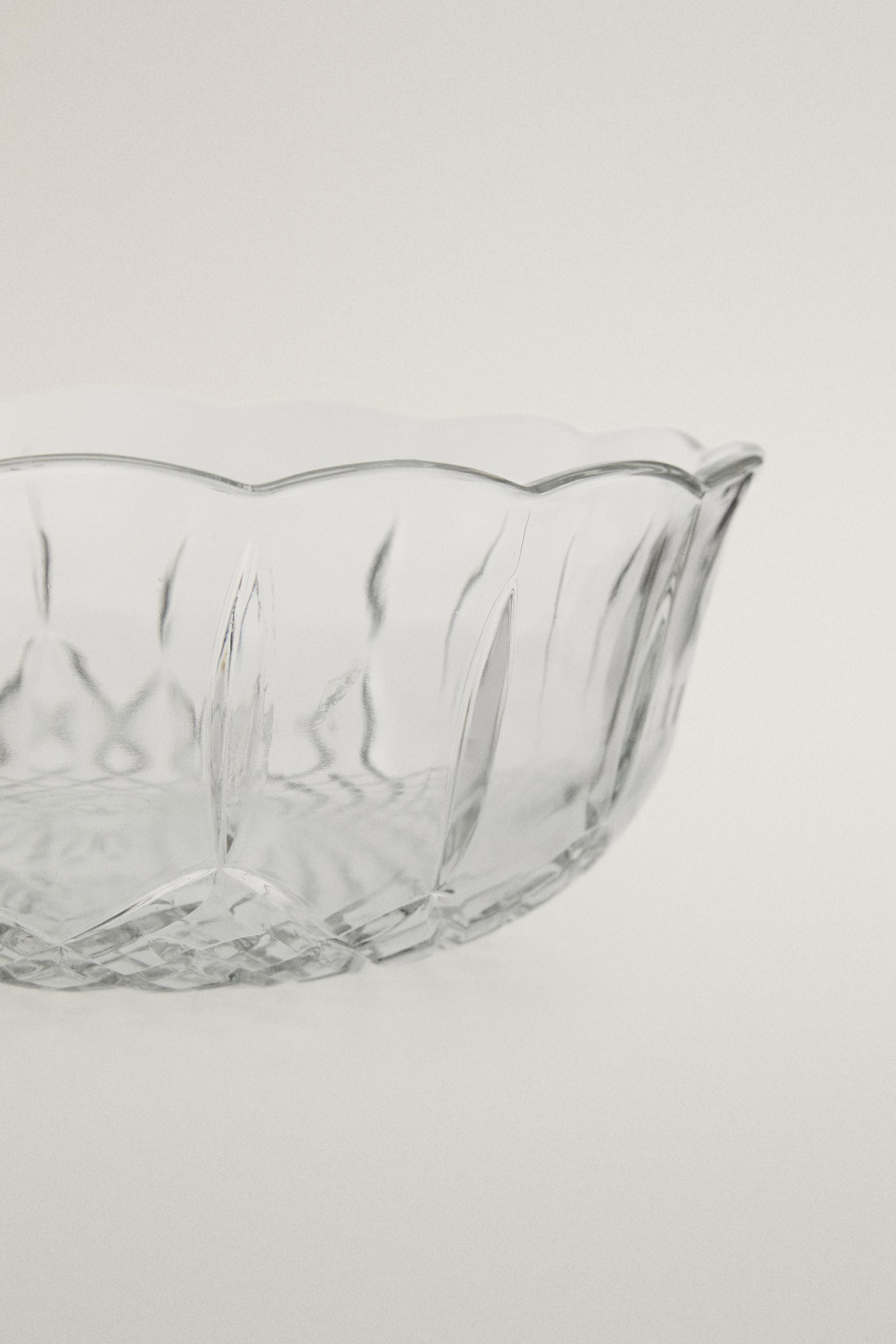 SALADIER EN VERRE TAILLÉ