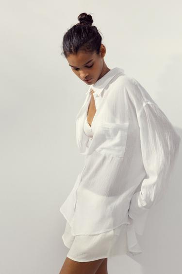 قميص OVERSIZE شاش - أبيض الخاص بـ Zara
