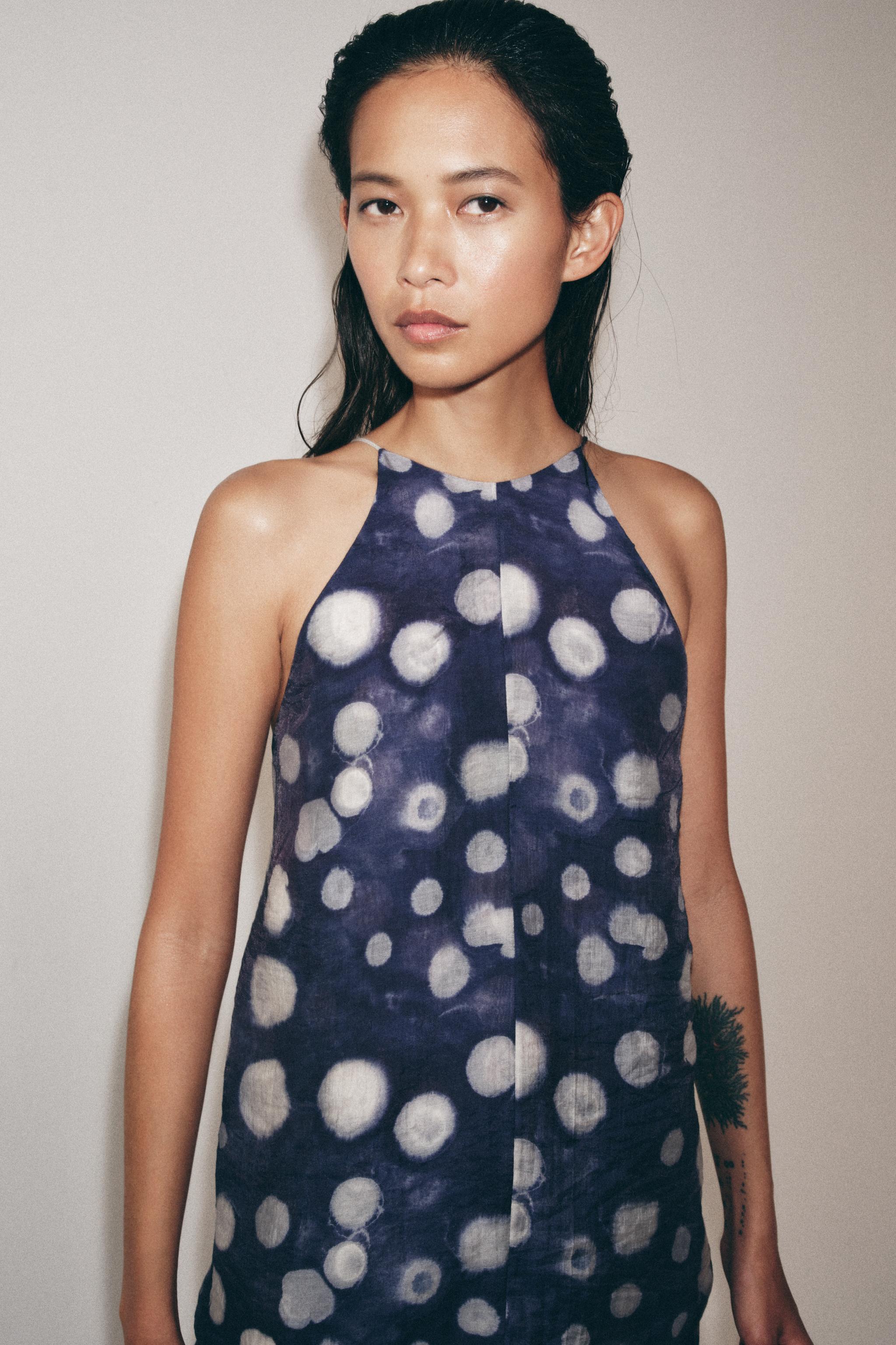 ドットプリント ホルターネックトップス - ブルー | ZARA Japan / 日本