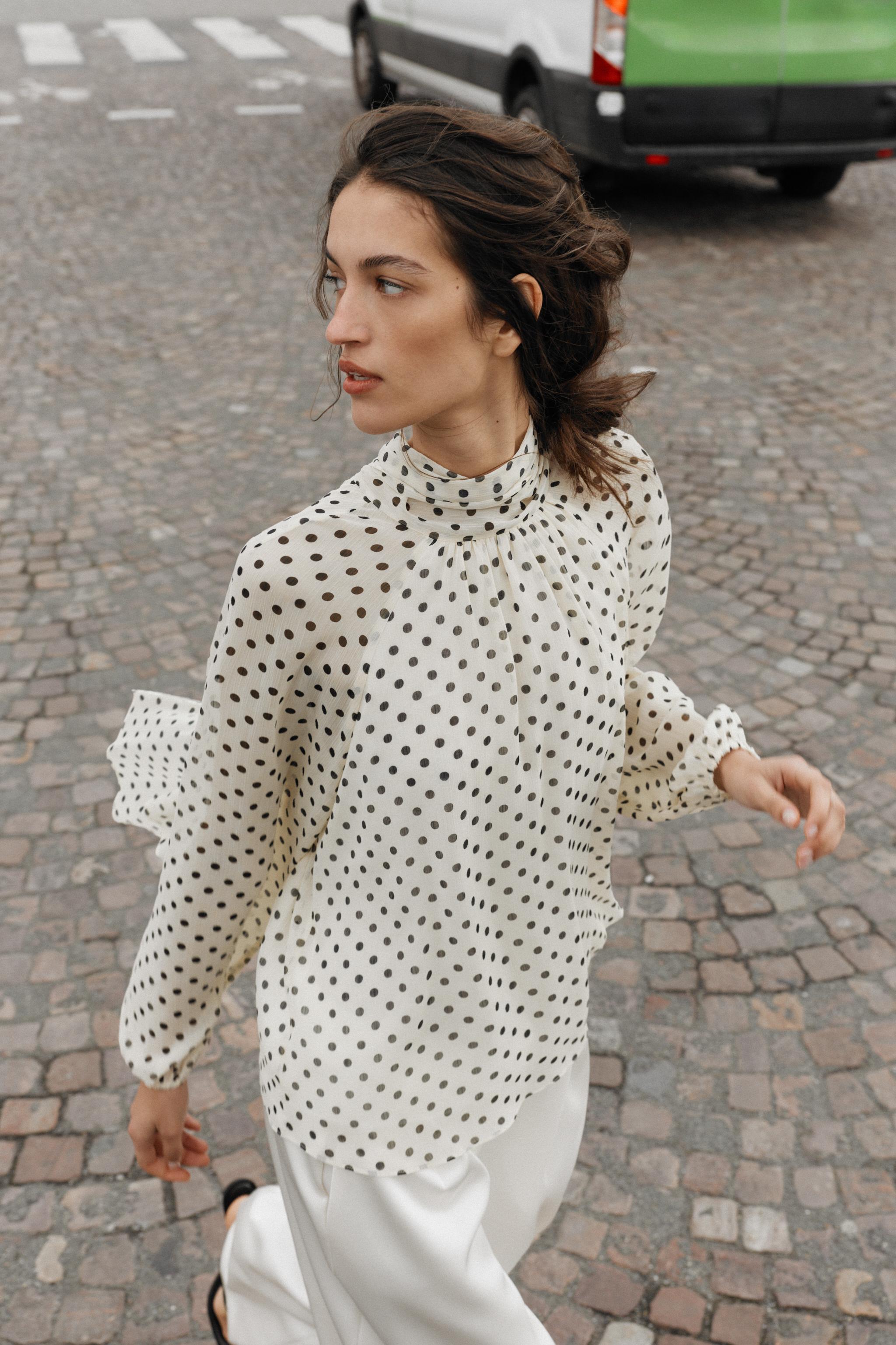 POLKA DOT BLOUSE WITH BOW