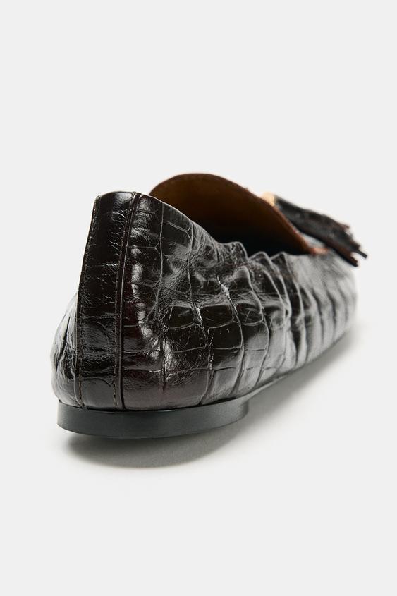MOCASSINS EN CUIR IMPRIMÉ - Marron de Zara - Image 5