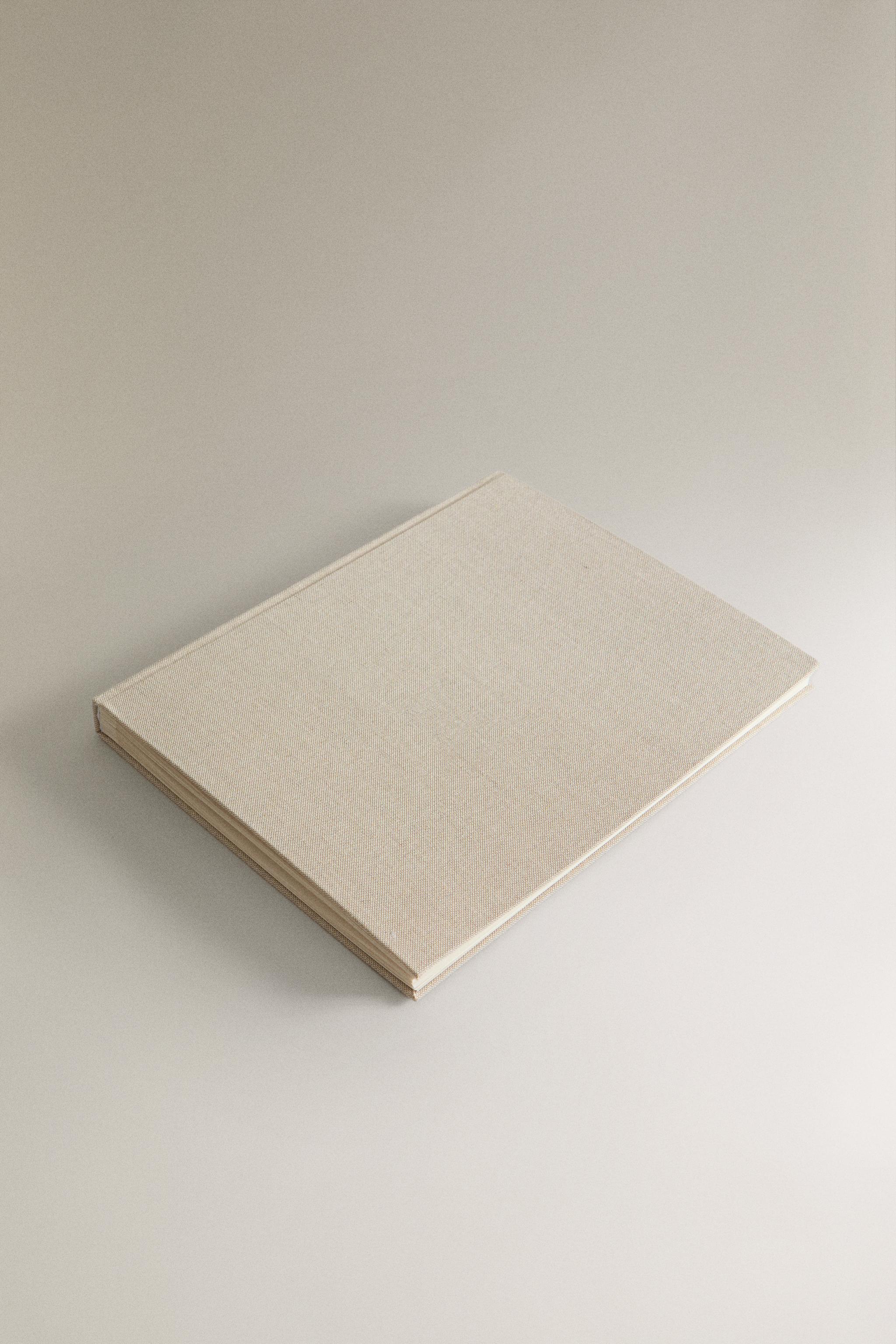 LINEN HARDCOVER PHOTO ALBUM — Beige