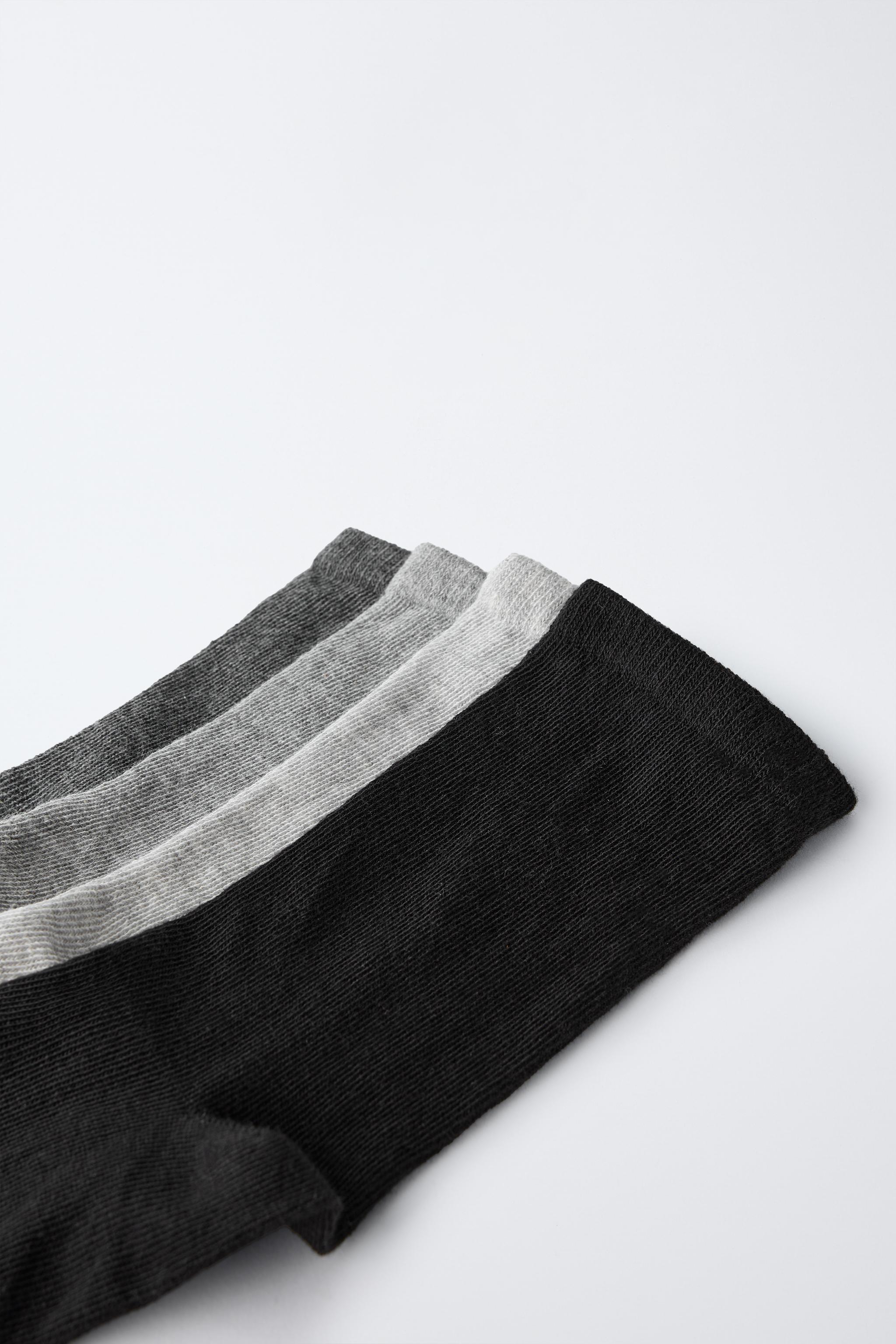 FOUR-PACK SOLID MID-CALF SOCKS — Gray