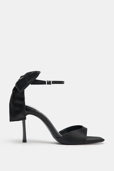 MAXI BOW HEELED SANDALS - Black by Zara