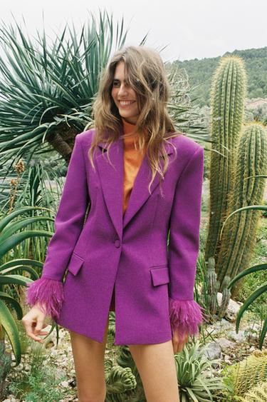BLAZER HOMBRERAS PUÑO PLUMAS - Púrpura de Zara