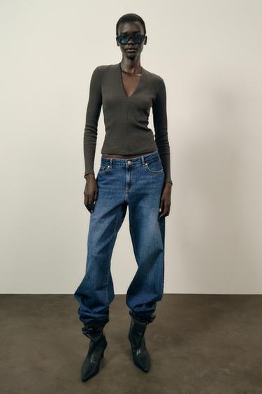 RIB V-NECK TOP - Dark khaki by Zara