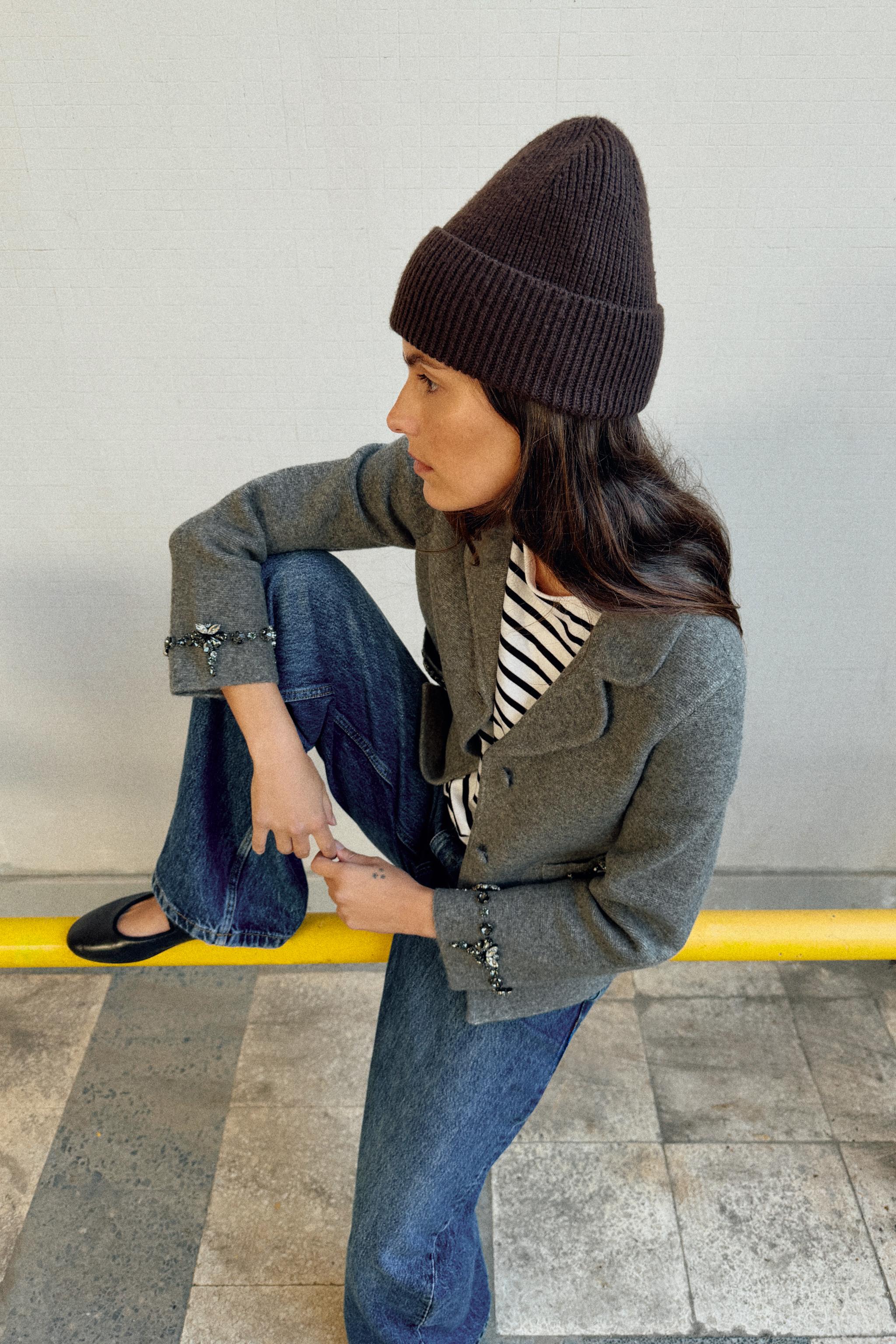 CUFFED RIBBED BEANIE HAT