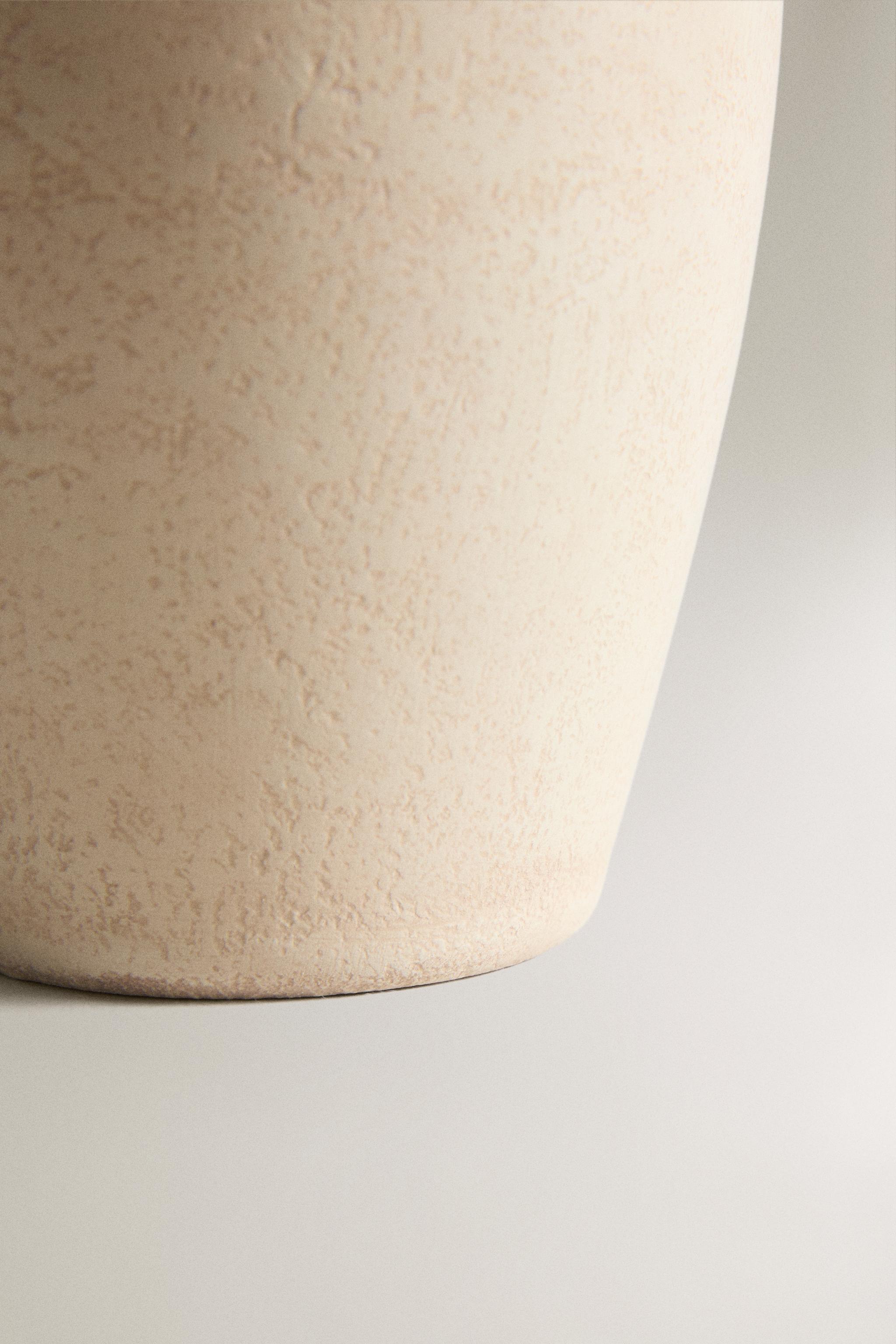 EARTH-TONE CERAMIC TOOTHBRUSH TUMBLER