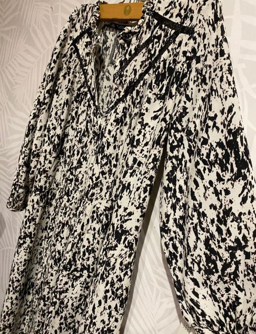 LACE-TRIMMED PRINTED DRESS - Image 3