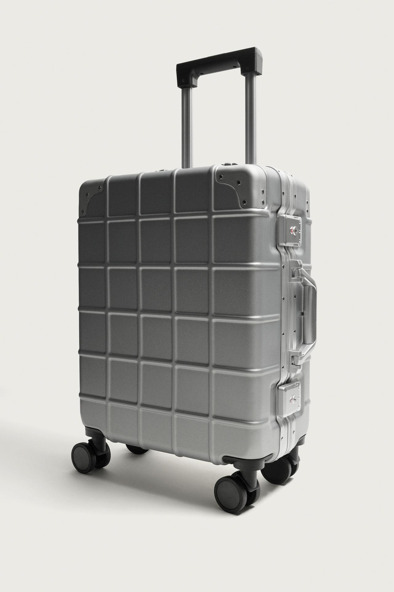 TRAVEL SUITCASE — Silver