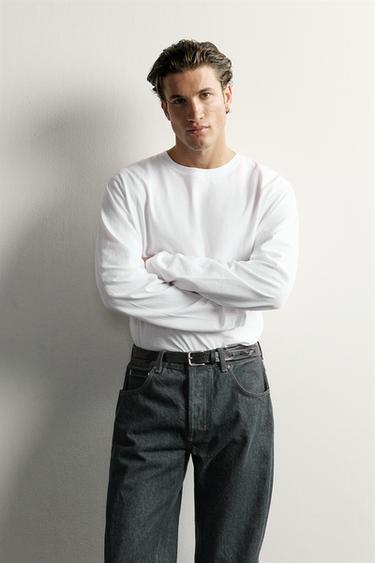 T-SHIRT DÉCONTRACTÉ À MANCHES LONGUES - Blanc de Zara