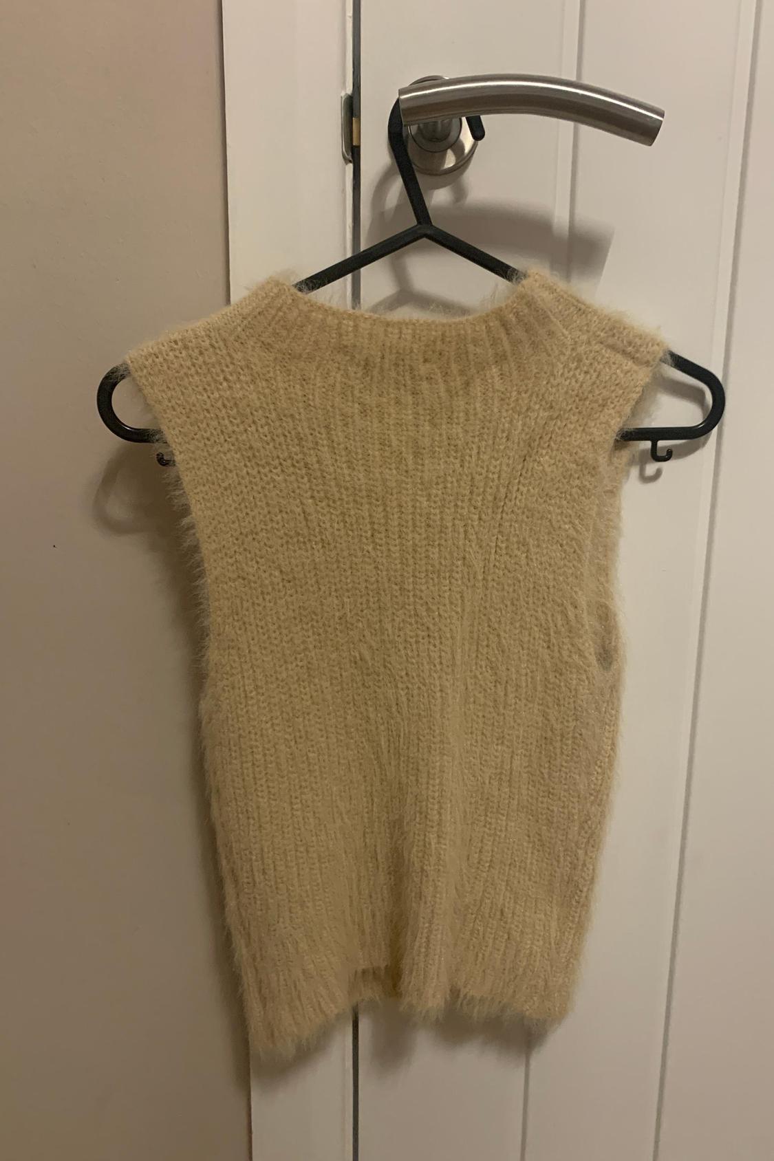 FAUX FUR TOP - Image 3